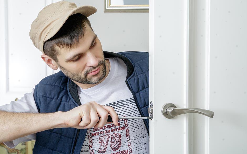 ouvrir une porte Maurepas