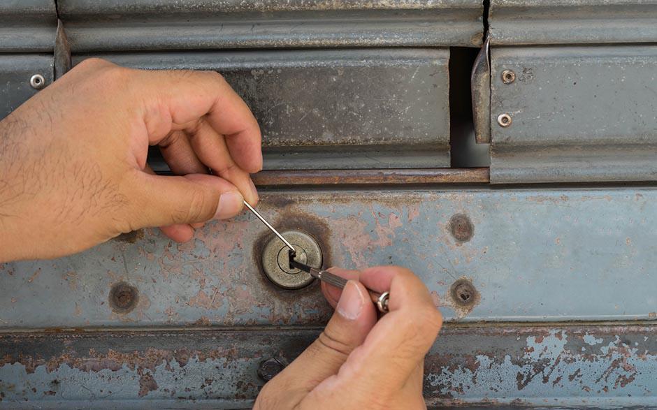 comment ouvrir une serrure sans clé Grigny